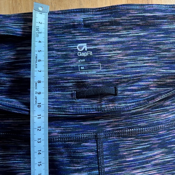 GAP Fit Women’s Blue/Multicolor Leggings excellent quality size small athleisure - Picture 3 of 4